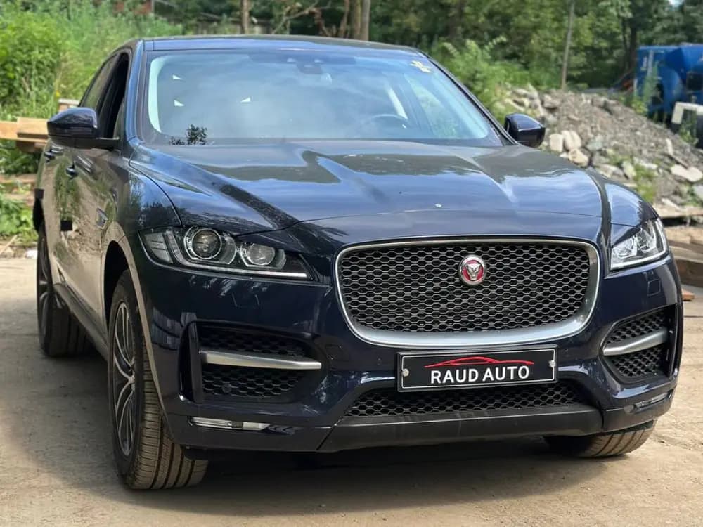 Jaguar F-PACE 2017 — привезён RAUD