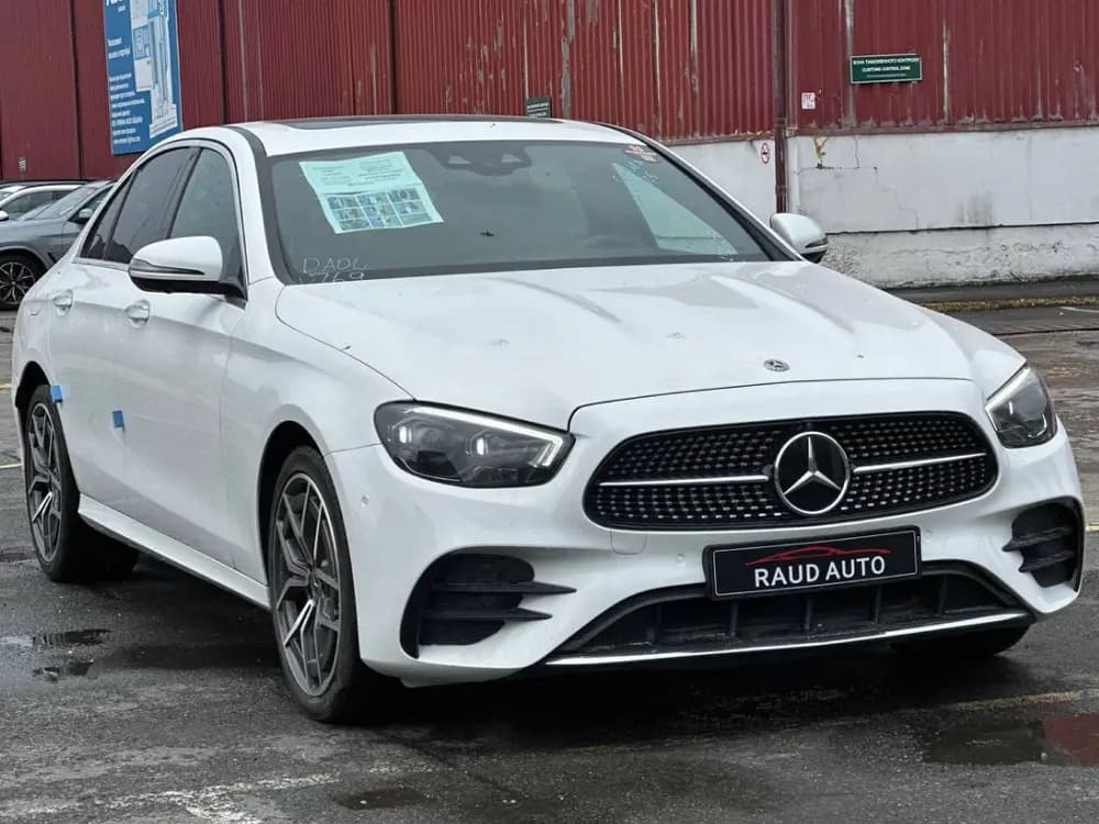 Mercedes-Benz E220d 2021 — привезён RAUD